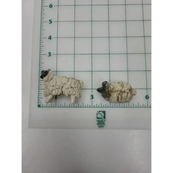 Scottish Black Face Spaghetti Ram Sheep Ceramic Figurine Artistic - Picture 4 of 6